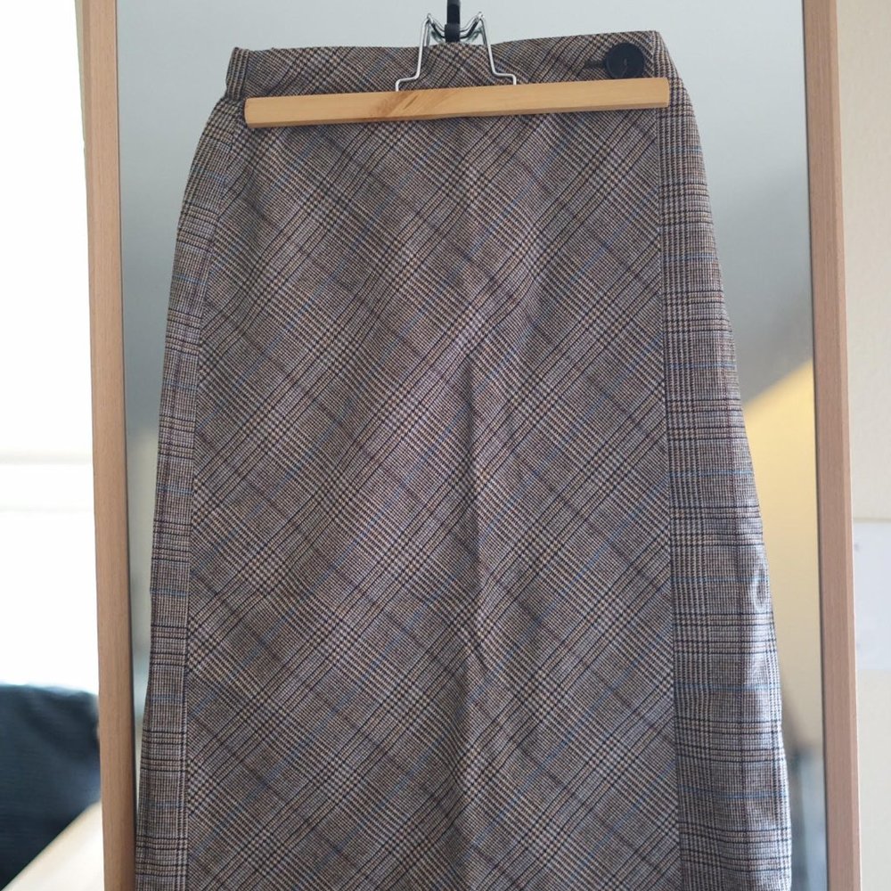 plaid knee length pencil skirt